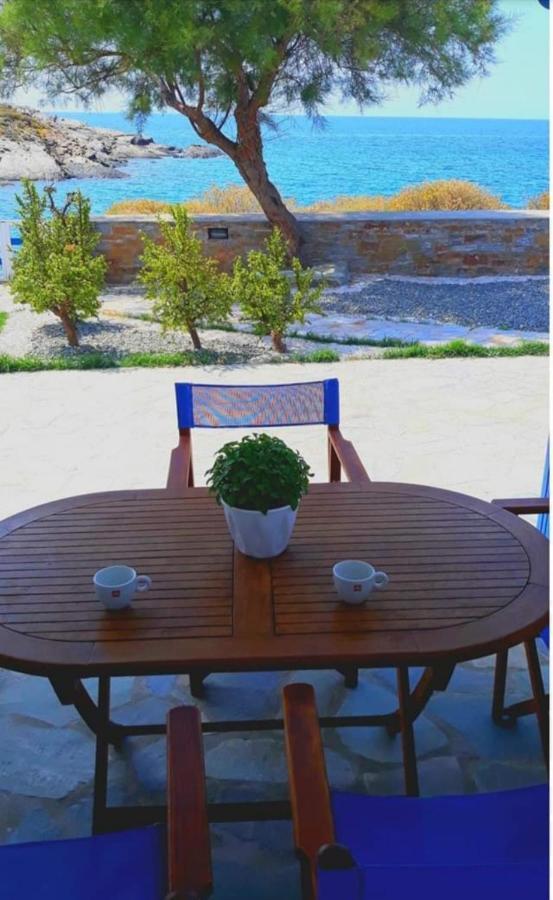 Peaceful Bay Hotel Mégas Yialós-Nítes Kültér fotó