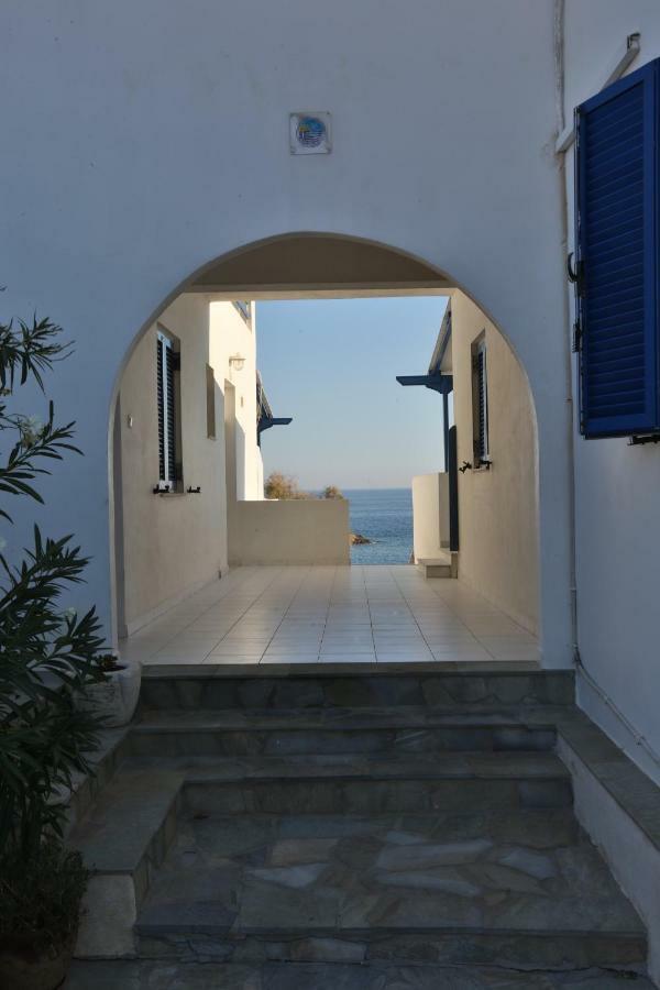 Peaceful Bay Hotel Mégas Yialós-Nítes Kültér fotó
